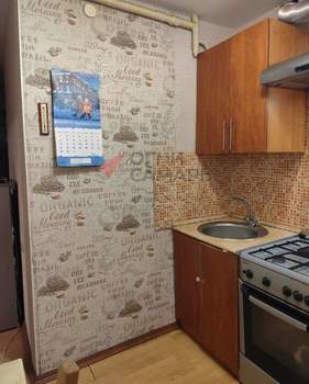 2-к квартира, вторичка, 43м2, 1/5 этаж