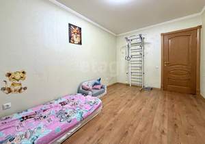 2-к квартира, вторичка, 68м2, 3/5 этаж