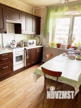 3-к квартира, вторичка, 74м2, 8/10 этаж