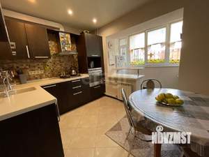 3-к квартира, вторичка, 74м2, 1/10 этаж