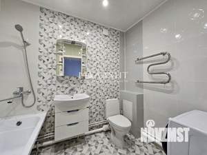 Студия квартира, вторичка, 33м2, 13/18 этаж