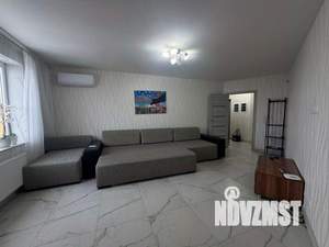 2-к квартира, вторичка, 68м2, 18/27 этаж