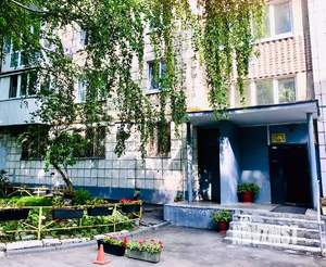 2-к квартира, вторичка, 61м2, 1/6 этаж