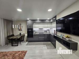 2-к квартира, вторичка, 80м2, 2/16 этаж
