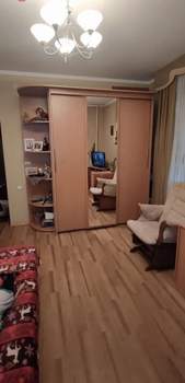 2-к квартира, вторичка, 61м2, 3/3 этаж