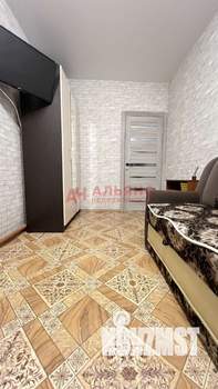 3-к квартира, вторичка, 63м2, 1/2 этаж