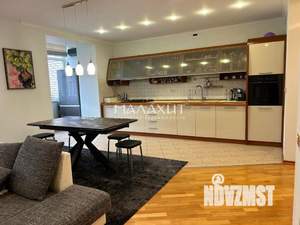 4-к квартира, вторичка, 156м2, 6/9 этаж