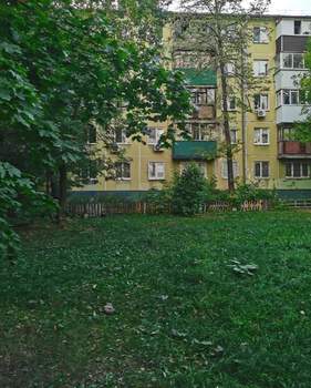 2-к квартира, вторичка, 44м2, 1/5 этаж