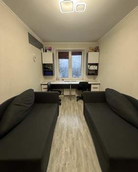 3-к квартира, вторичка, 58м2, 9/9 этаж