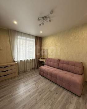 2-к квартира, вторичка, 70м2, 4/18 этаж