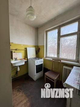 3-к квартира, вторичка, 58м2, 3/5 этаж