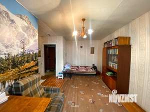 3-к квартира, вторичка, 55м2, 3/5 этаж