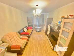 1-к квартира, вторичка, 38м2, 1/3 этаж