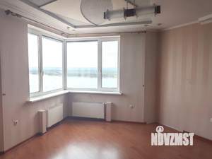 3-к квартира, вторичка, 131м2, 18/24 этаж
