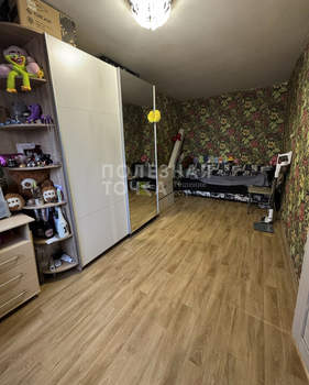 3-к квартира, вторичка, 57м2, 5/5 этаж