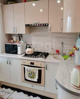 3-к квартира, вторичка, 57м2, 5/6 этаж