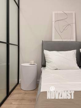 Студия квартира, вторичка, 40м2, 2/10 этаж