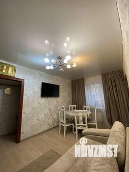 2-к квартира, вторичка, 43м2, 1/5 этаж