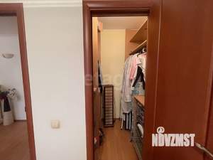 3-к квартира, вторичка, 68м2, 8/9 этаж