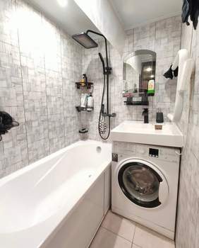 3-к квартира, вторичка, 64м2, 2/9 этаж