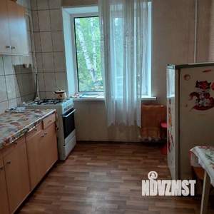2-к квартира, вторичка, 50м2, 1/5 этаж