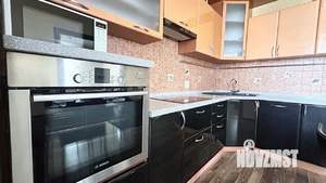 2-к квартира, вторичка, 57м2, 13/17 этаж