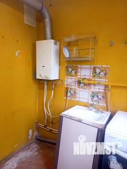 2-к квартира, вторичка, 42м2, 1/5 этаж