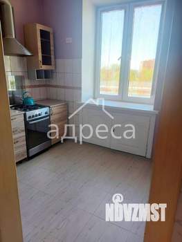 2-к квартира, вторичка, 58м2, 3/5 этаж