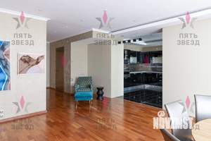 4-к квартира, вторичка, 183м2, 2/7 этаж