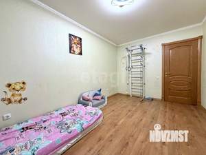 2-к квартира, вторичка, 68м2, 3/5 этаж