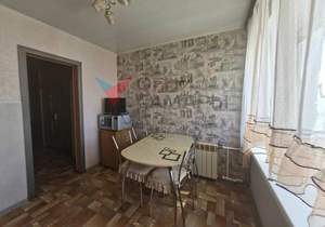 3-к квартира, вторичка, 81м2, 8/9 этаж