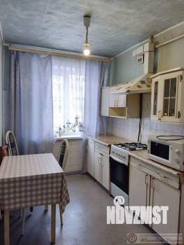 2-к квартира, вторичка, 50м2, 1/9 этаж