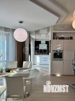 4-к квартира, вторичка, 216м2, 21/26 этаж