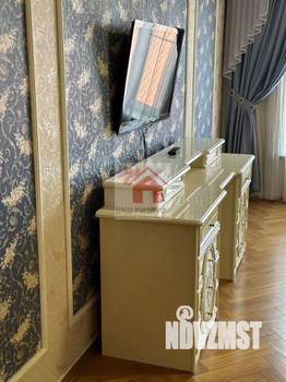 3-к квартира, вторичка, 120м2, 2/6 этаж