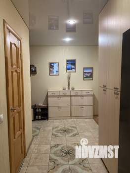 2-к квартира, вторичка, 64м2, 3/18 этаж