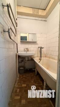 3-к квартира, вторичка, 58м2, 4/5 этаж