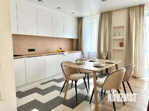 4-к квартира, вторичка, 81м2, 7/9 этаж