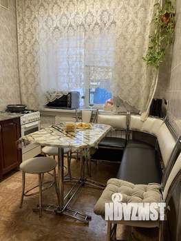 2-к квартира, вторичка, 43м2, 1/5 этаж