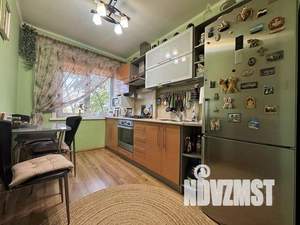 3-к квартира, вторичка, 65м2, 2/9 этаж