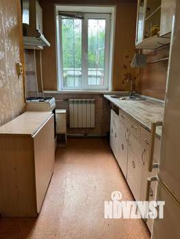 3-к квартира, вторичка, 57м2, 1/2 этаж