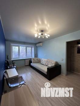 2-к квартира, вторичка, 42м2, 5/5 этаж