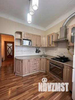 2-к квартира, вторичка, 57м2, 2/4 этаж