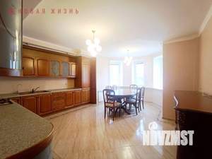 3-к квартира, вторичка, 132м2, 3/4 этаж