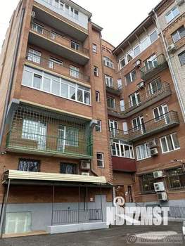 5-к квартира, вторичка, 202м2, 3/5 этаж