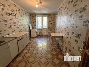 2-к квартира, вторичка, 61м2, 2/10 этаж