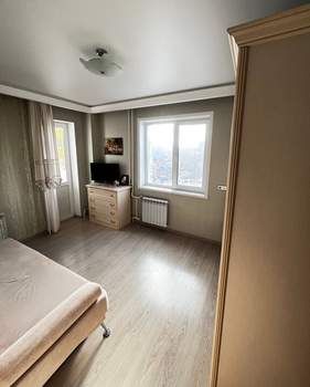 2-к квартира, вторичка, 70м2, 11/20 этаж