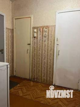 2-к квартира, вторичка, 58м2, 1/9 этаж