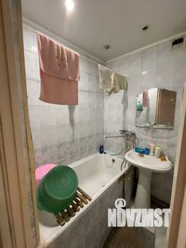 3-к квартира, вторичка, 59м2, 4/5 этаж
