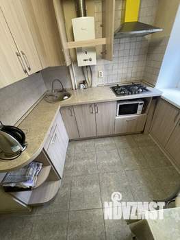 2-к квартира, вторичка, 45м2, 1/5 этаж