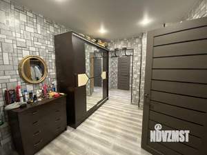 3-к квартира, вторичка, 70м2, 1/10 этаж